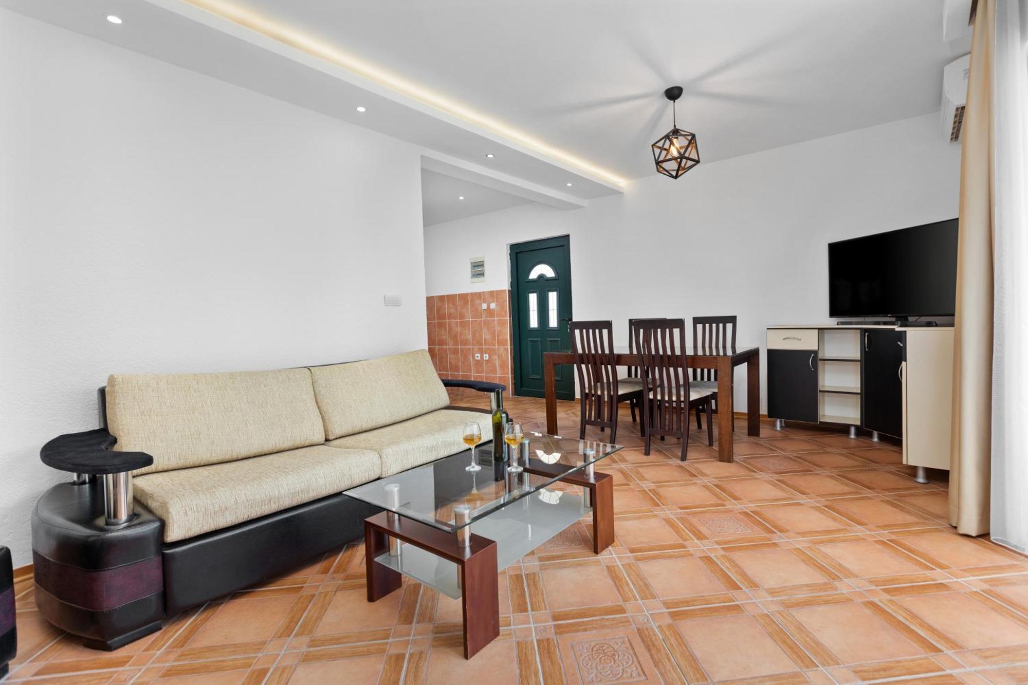 Apartments Doncic Kotor Exteriör bild