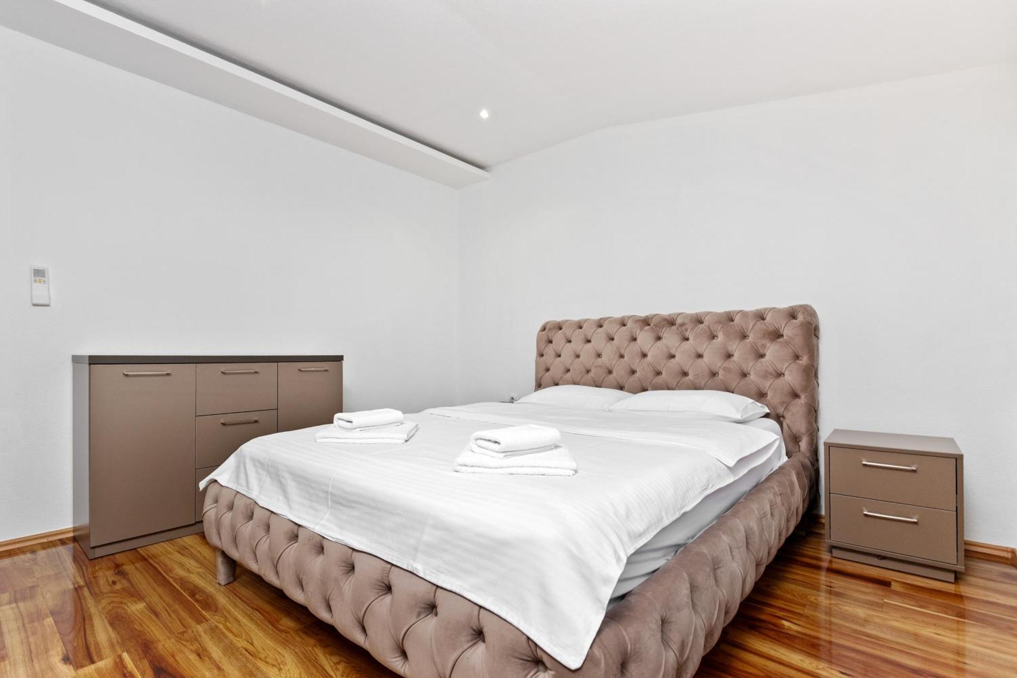 Apartments Doncic Kotor Exteriör bild